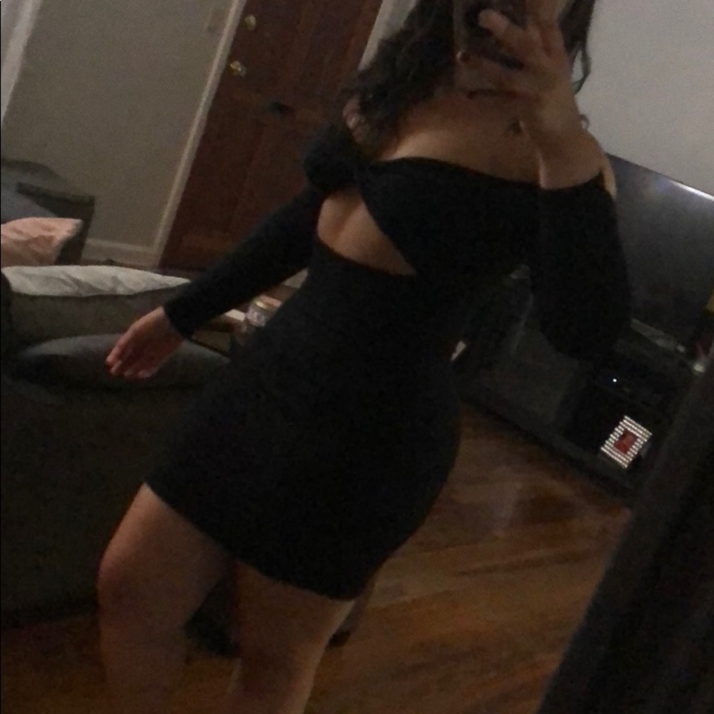 Black stretchy cotton dress